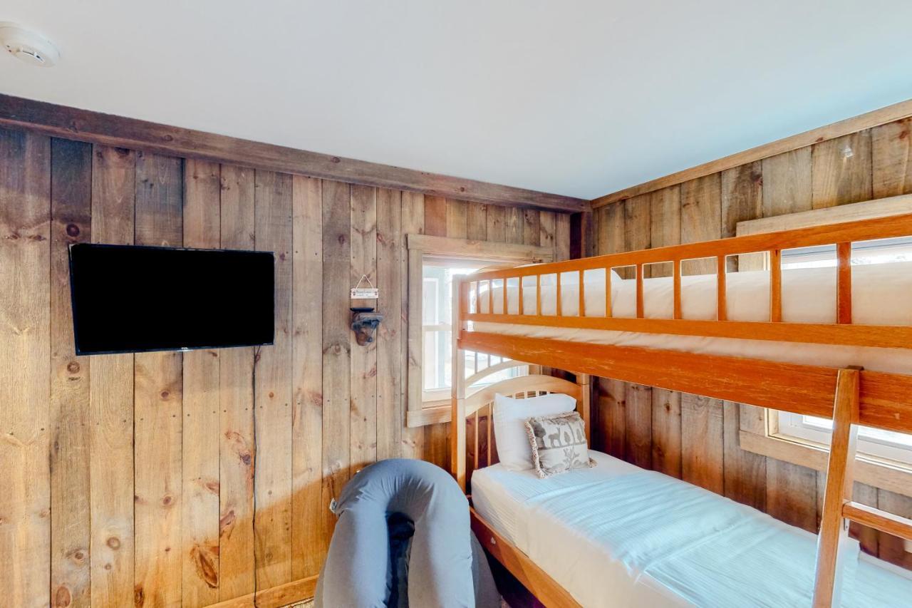 Chalet At The Base Of Okemo Mountain Лъдлоу Екстериор снимка